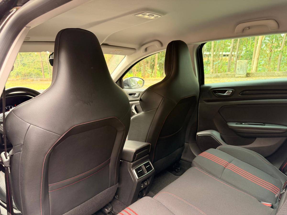 renault-megane-sport-tourer-2021-gasolina-1332cc