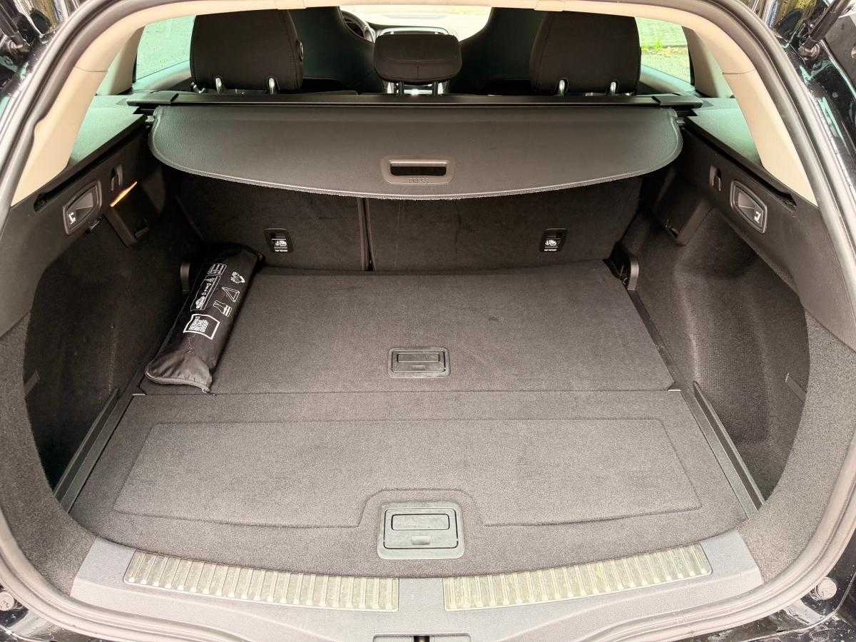 renault-megane-sport-tourer-2021-gasolina-1332cc