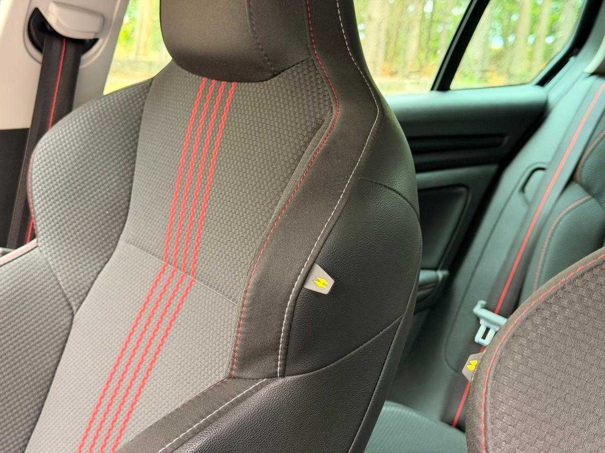 renault-megane-sport-tourer-2021-gasolina-1332cc