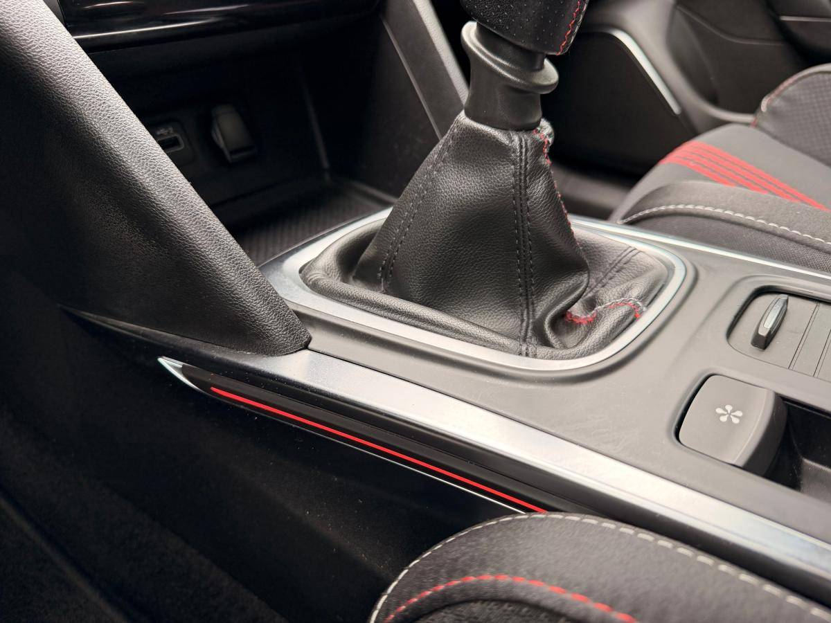 renault-megane-sport-tourer-2021-gasolina-1332cc