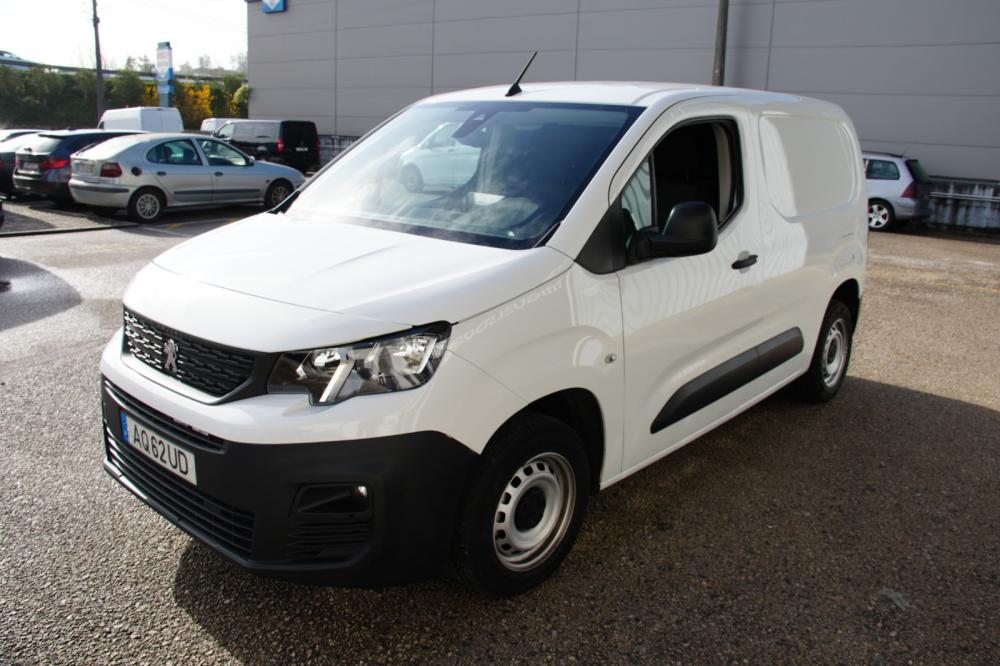 citroen-berlingo-2022-diesel-1500cc