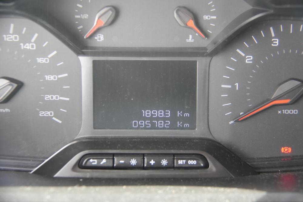 citroen-berlingo-2022-diesel-1500cc