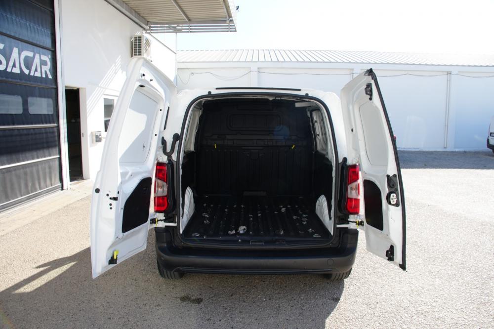 peugeot-partner-2022-diesel-1500cc