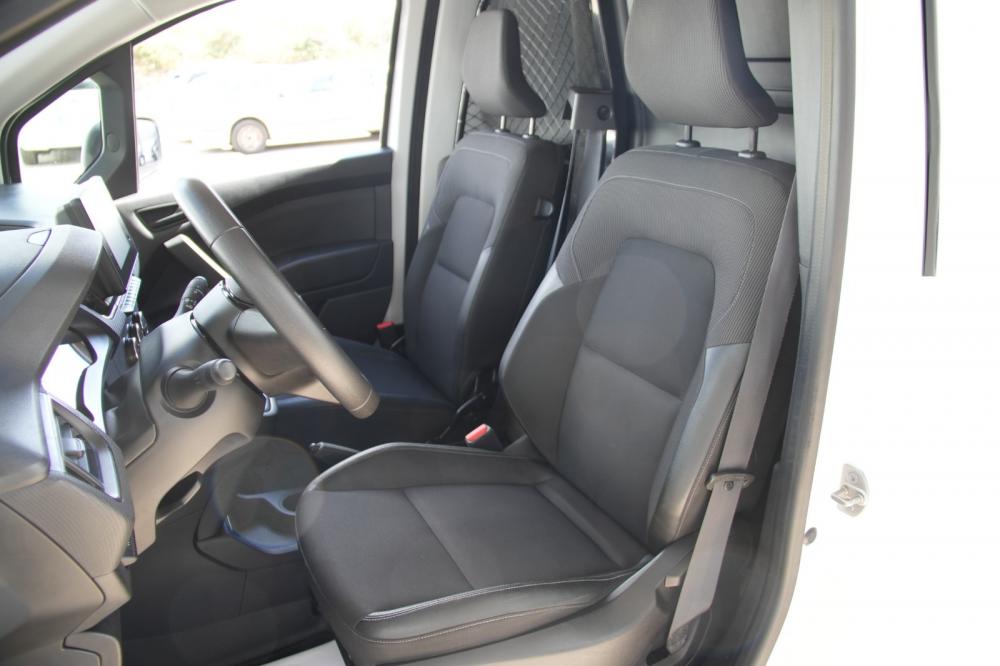 renault-kangoo-2023-diesel-1500cc