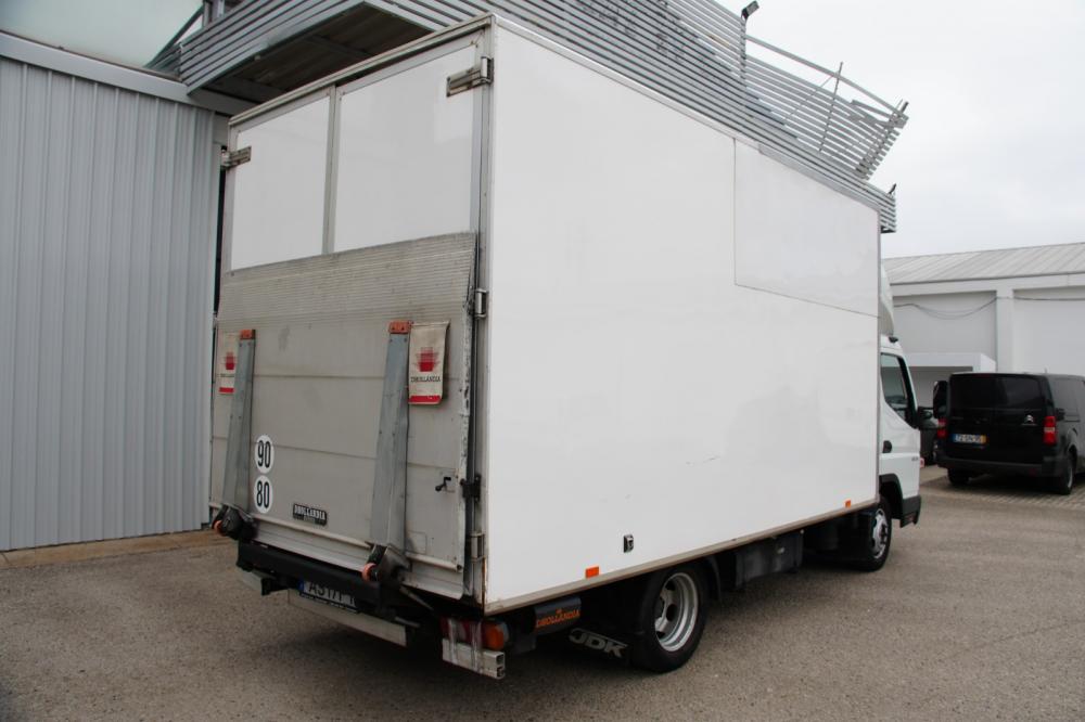 mitsubishi-canter-2009-diesel-3000cc