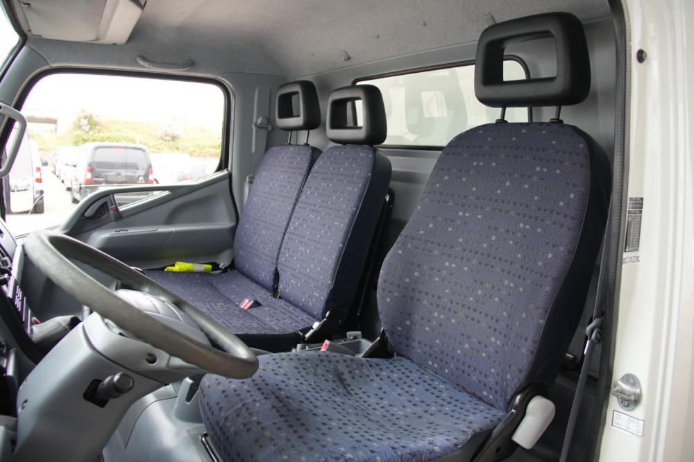 mitsubishi-canter-2009-diesel-3000cc