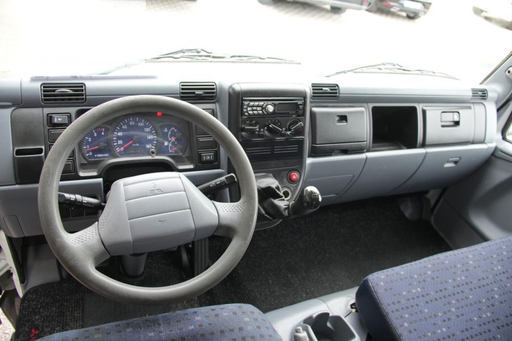 mitsubishi-canter-2009-diesel-3000cc