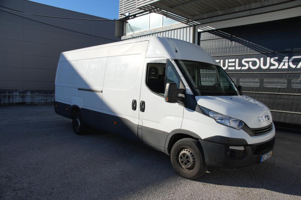 iveco-daily-2019-diesel-2300cc
