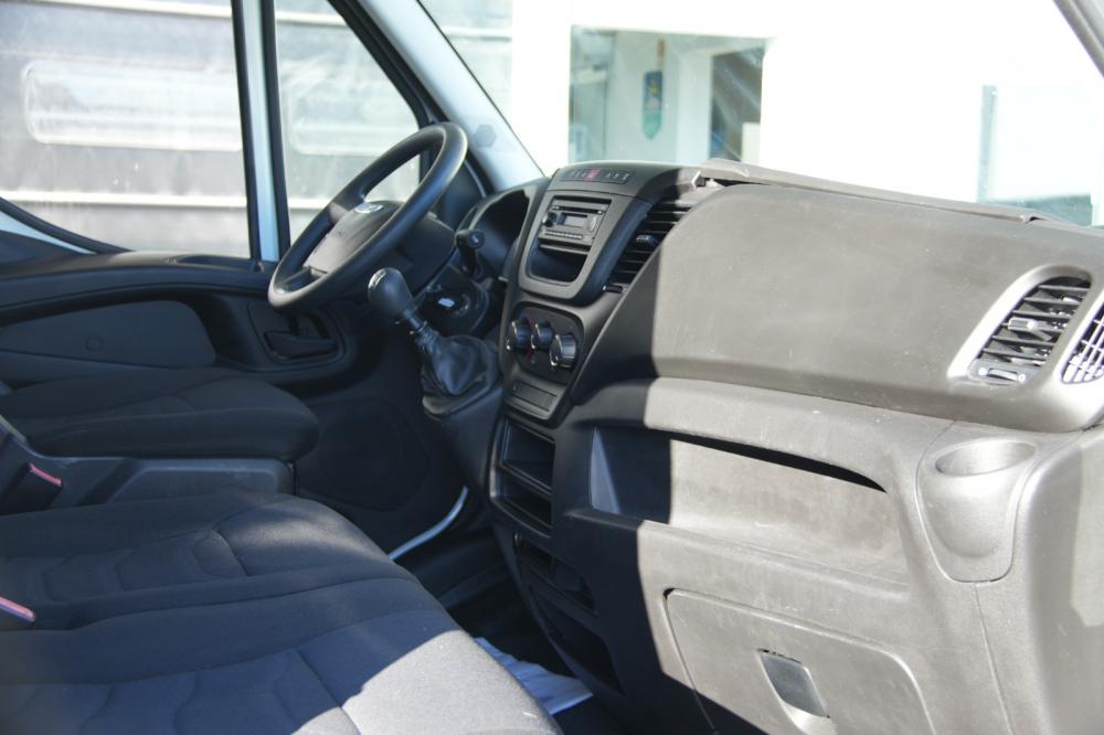 iveco-daily-2019-diesel-2300cc