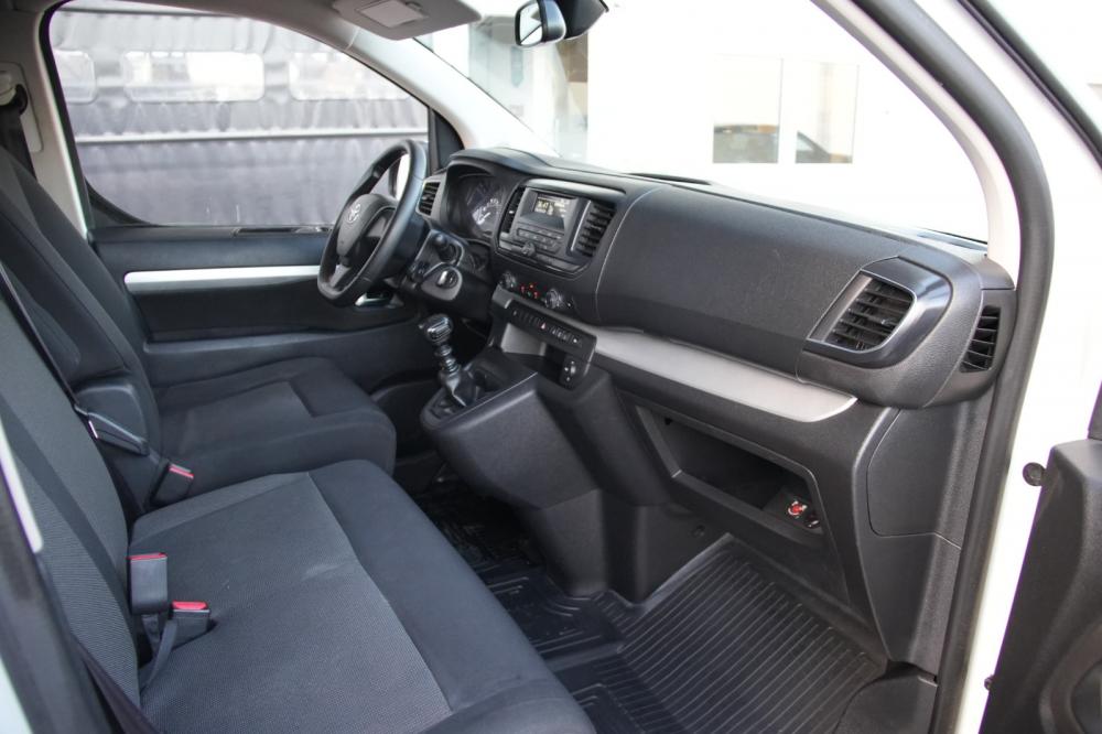 toyota-proace-2022-diesel-1500cc