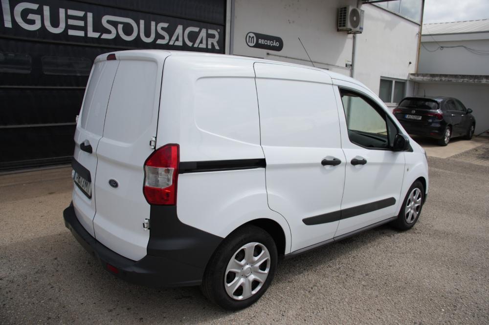 ford-transit-2020-diesel-1500cc