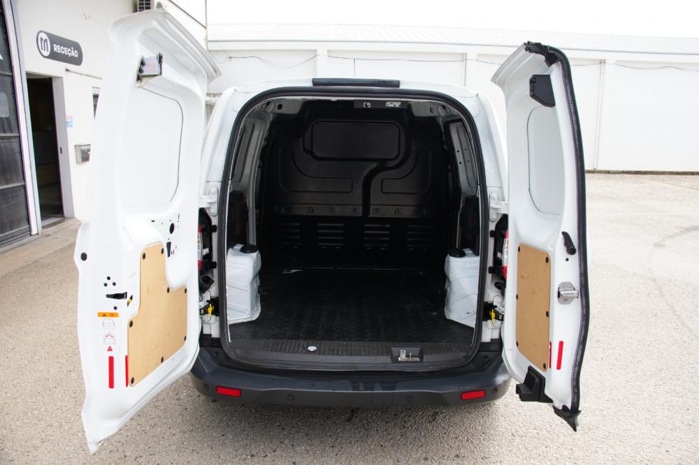 ford-transit-2020-diesel-1500cc