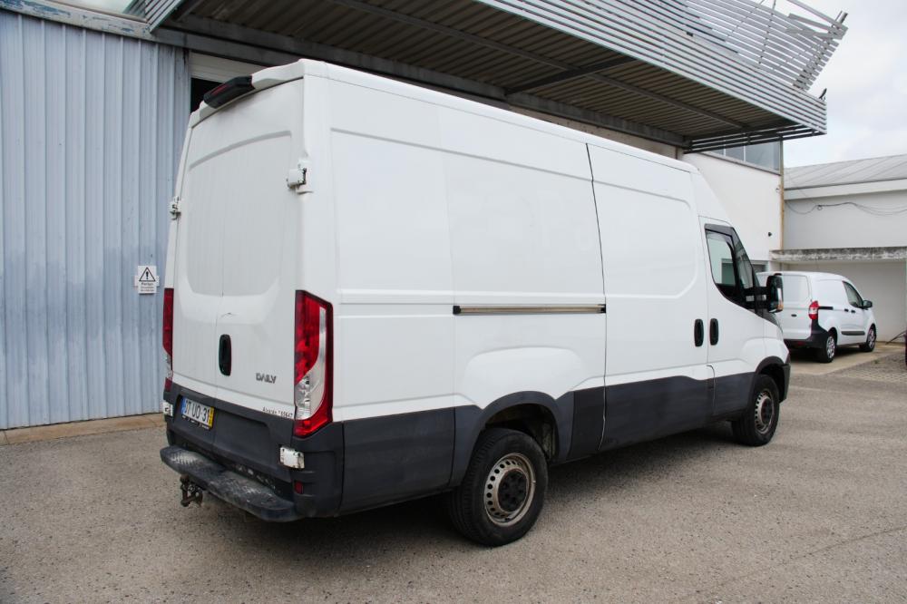 iveco-daily-2018-diesel-2300cc
