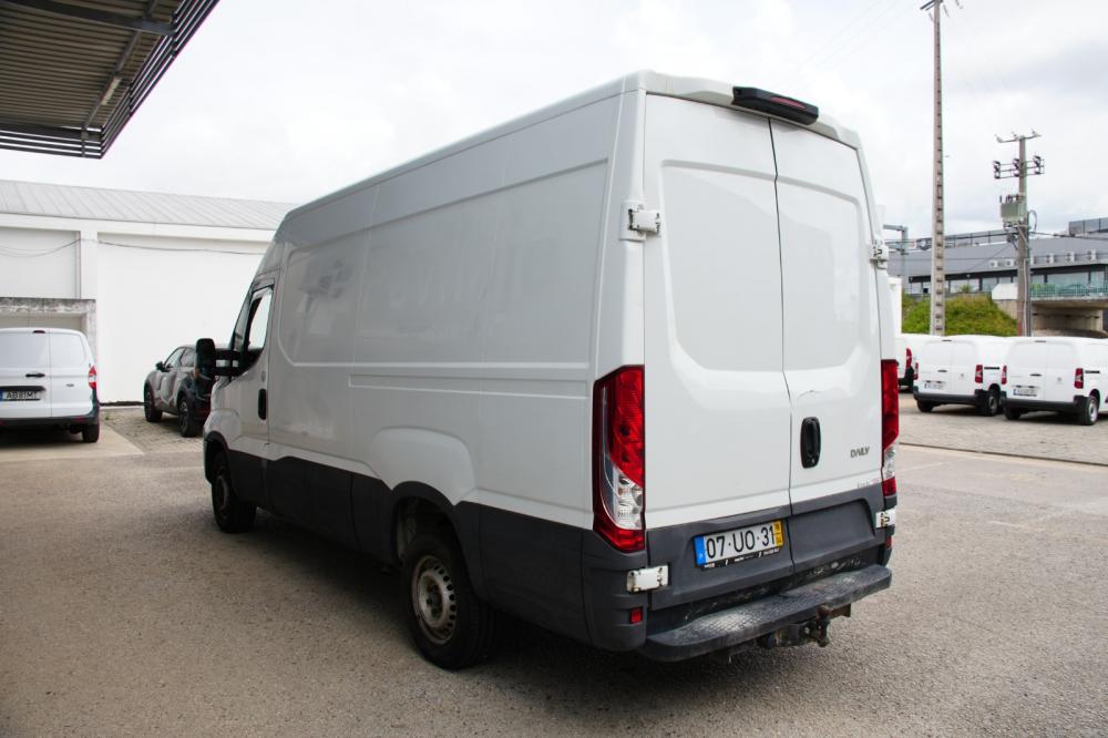 iveco-daily-2018-diesel-2300cc