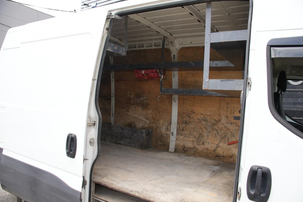 iveco-daily-2018-diesel-2300cc