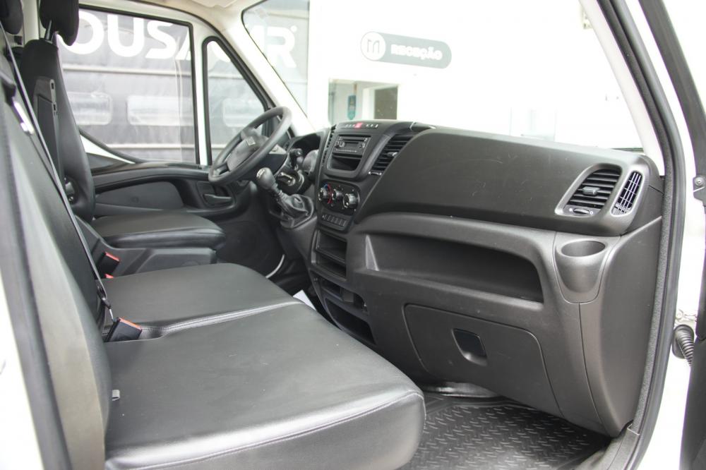 iveco-daily-2018-diesel-2300cc