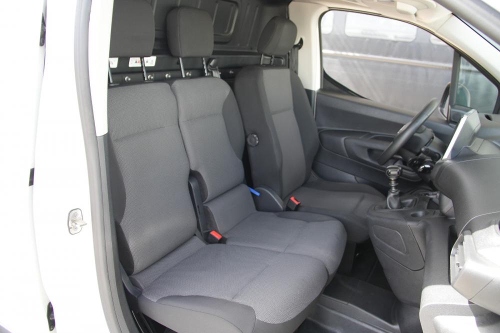 citroen-berlingo-2021-diesel-1500cc