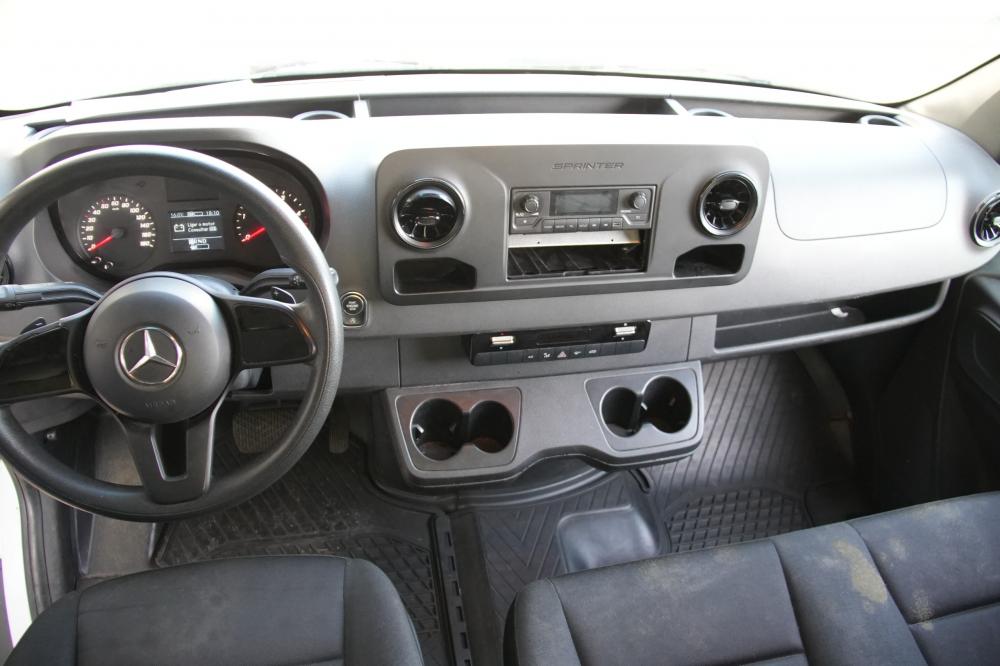 mercedes-benz-sprinter-2022-diesel-2000cc