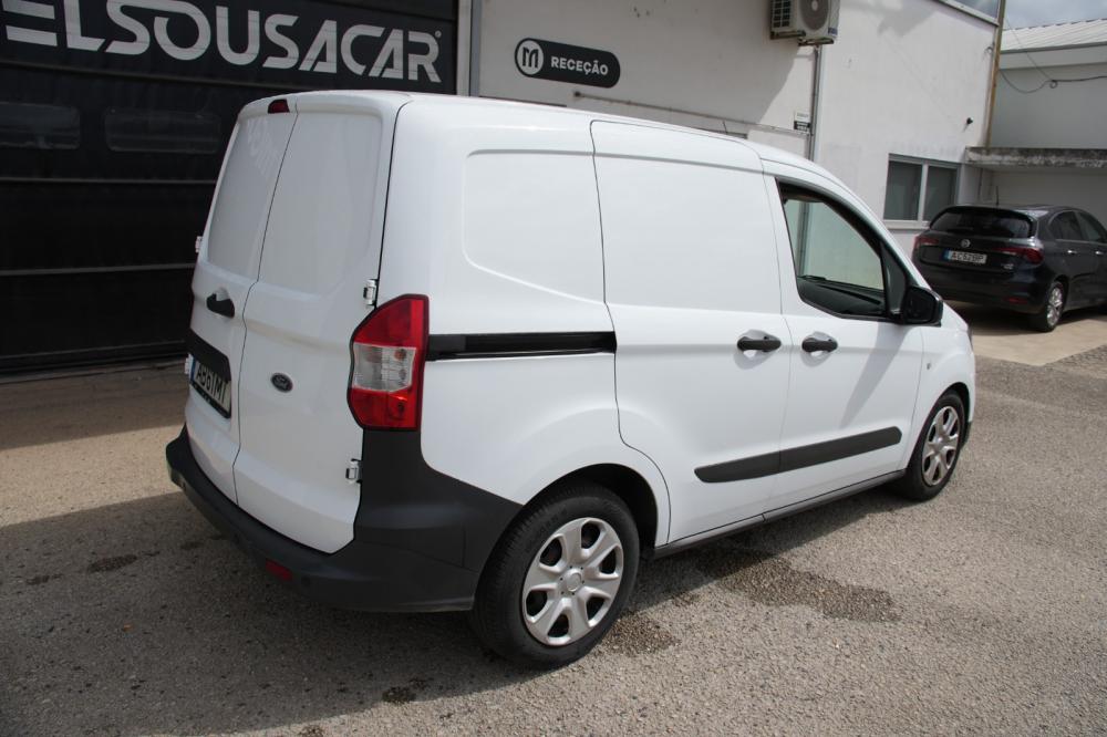ford-transit-2020-diesel-1500cc
