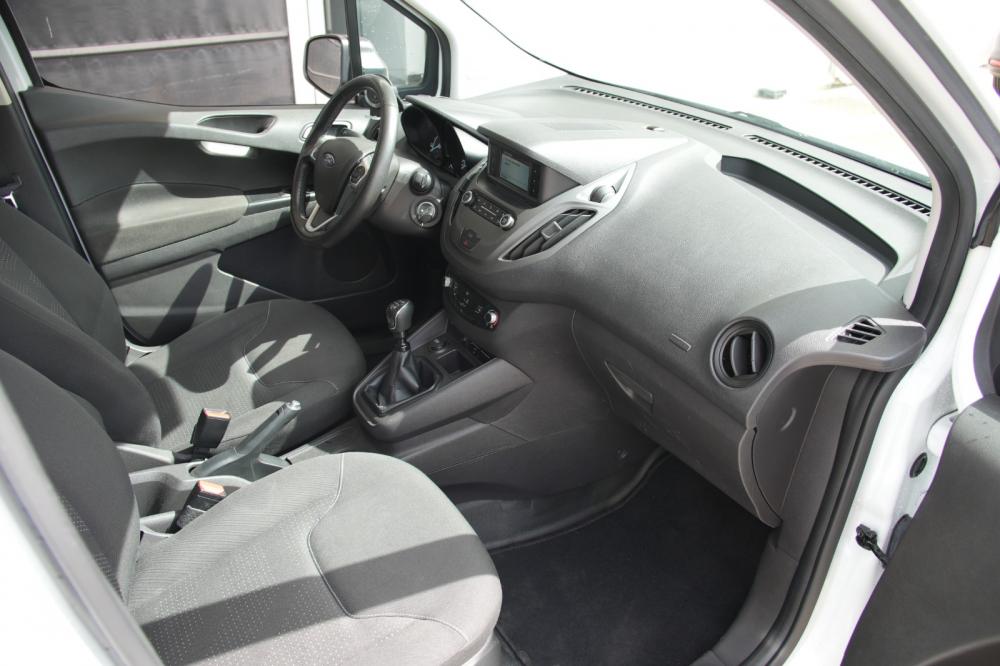 ford-transit-2020-diesel-1500cc