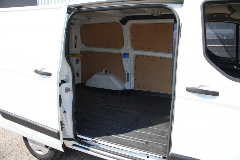 ford-transit-2018-diesel-2000cc