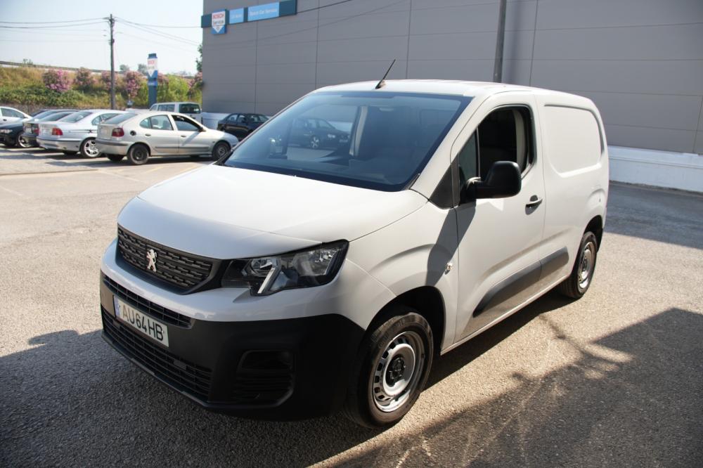 peugeot-partner-2022-diesel-1500cc