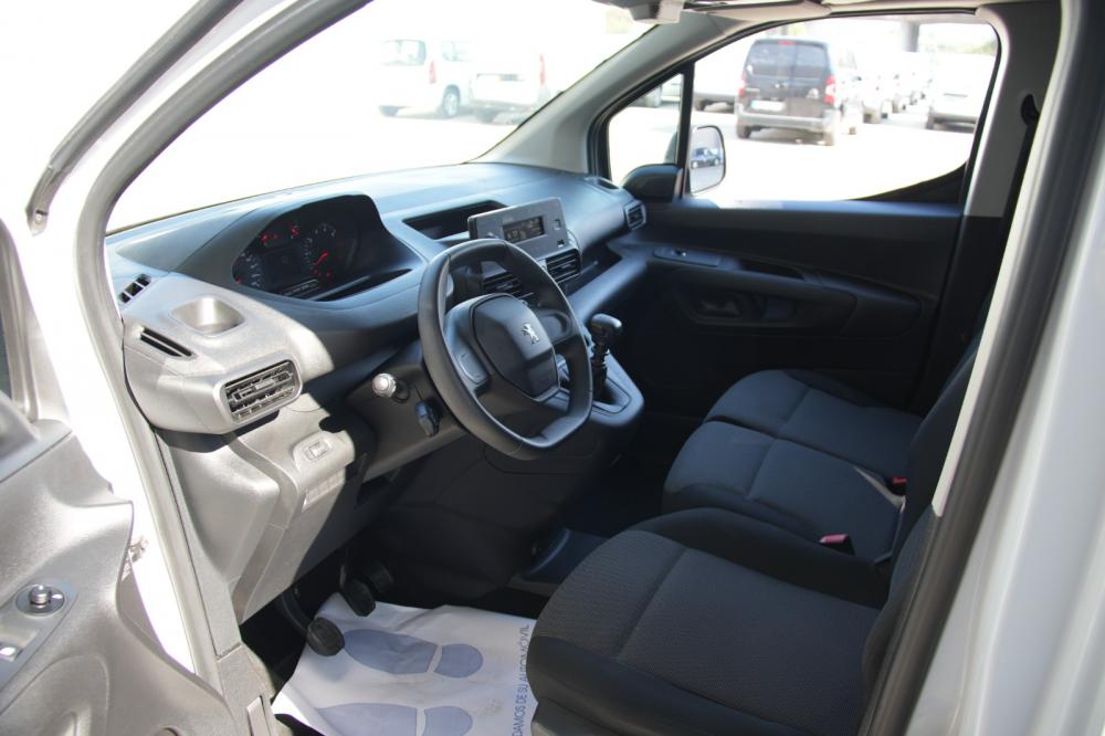 peugeot-partner-2022-diesel-1500cc