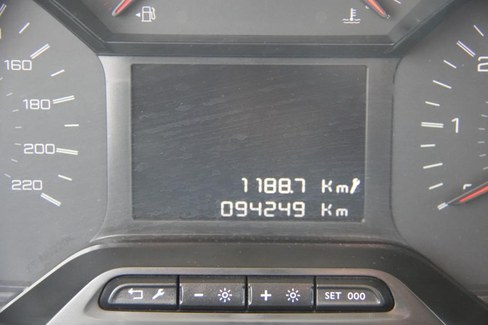 peugeot-partner-2022-diesel-1500cc