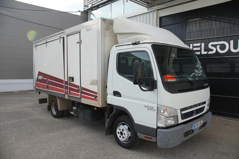 mitsubishi-canter-2011-diesel-3000cc