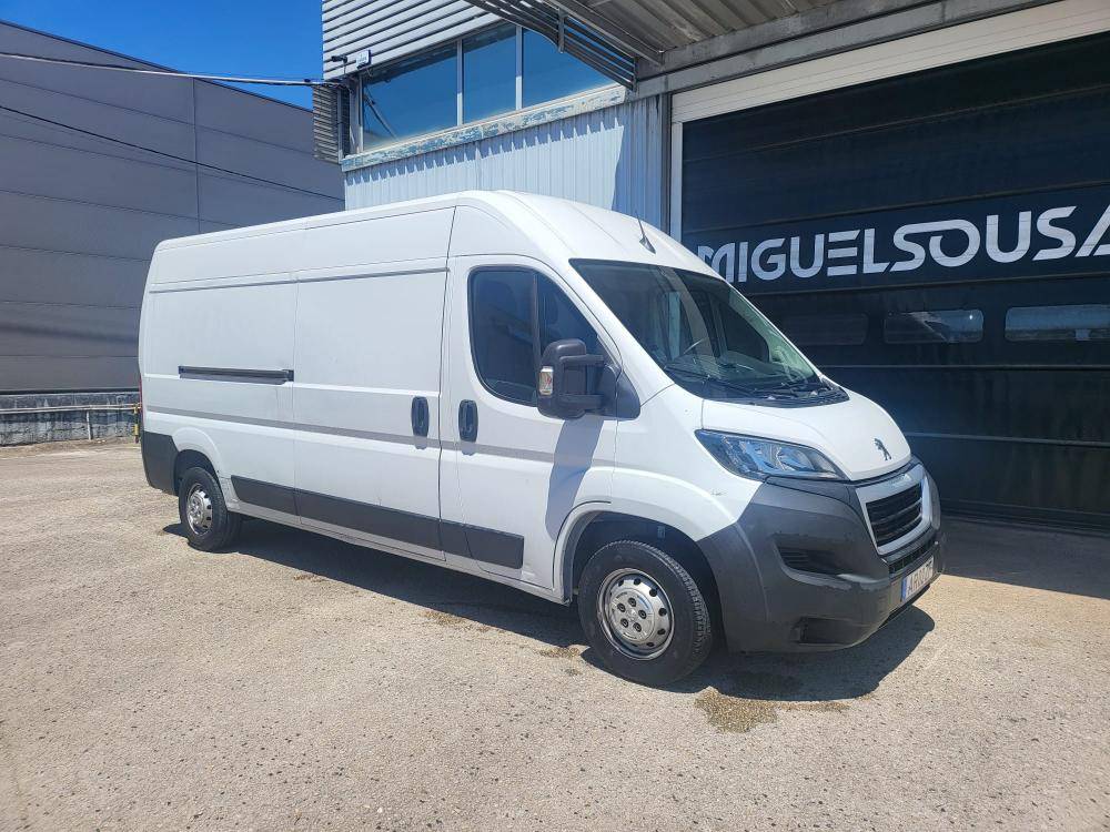 peugeot-boxer-2022-diesel-2179cc
