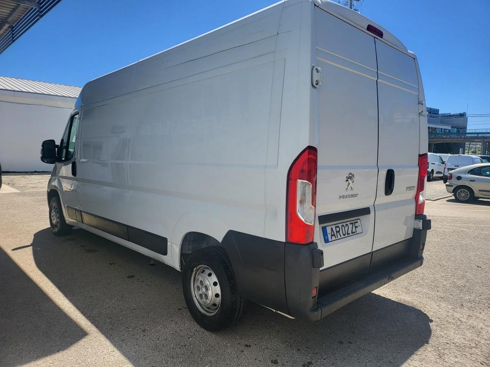 peugeot-boxer-2022-diesel-2179cc