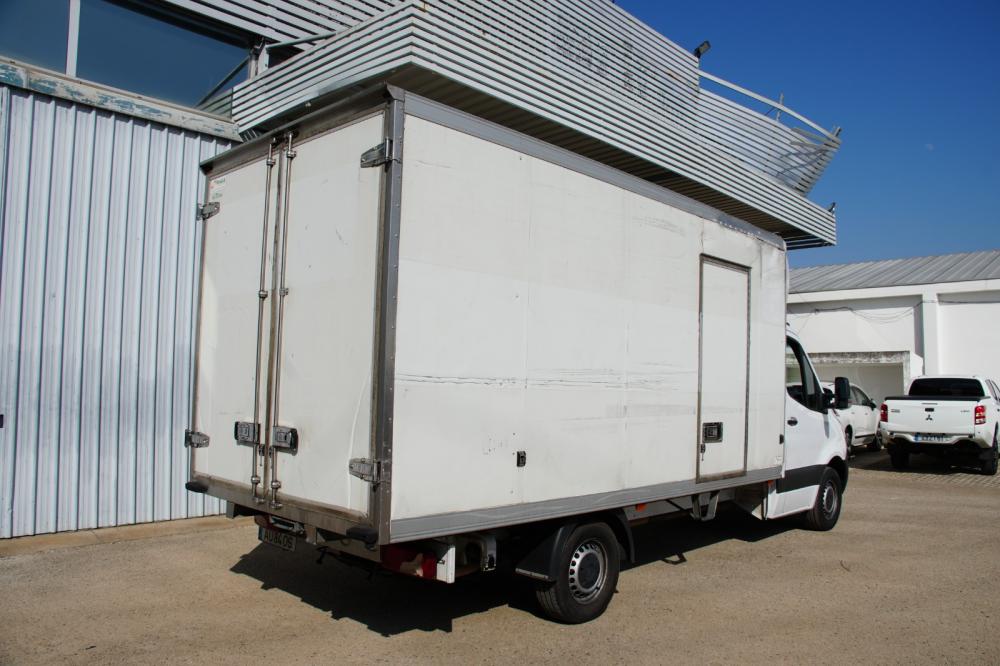 mercedes-benz-sprinter-2022-diesel-2000cc