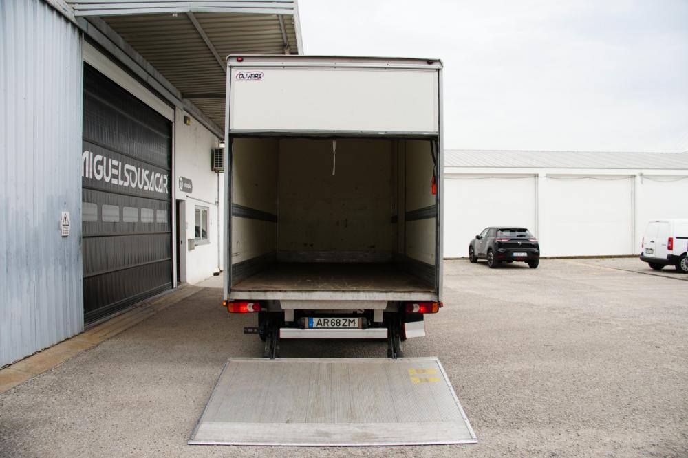renault-master-2022-diesel-2300cc