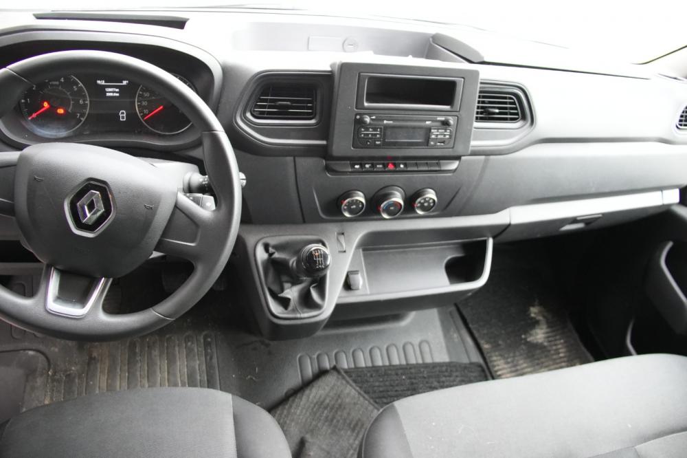 renault-master-2022-diesel-2300cc