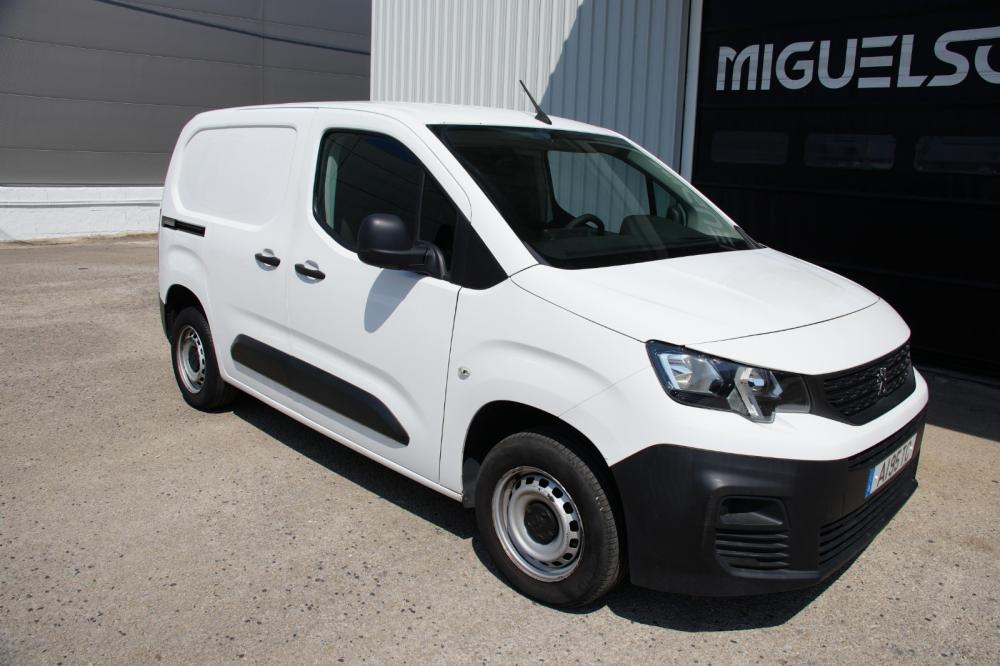 peugeot-partner-2021-diesel-1500cc