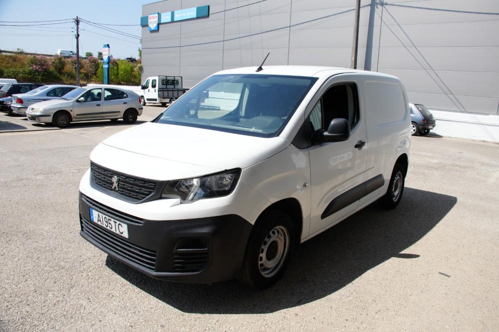 peugeot-partner-2021-diesel-1500cc