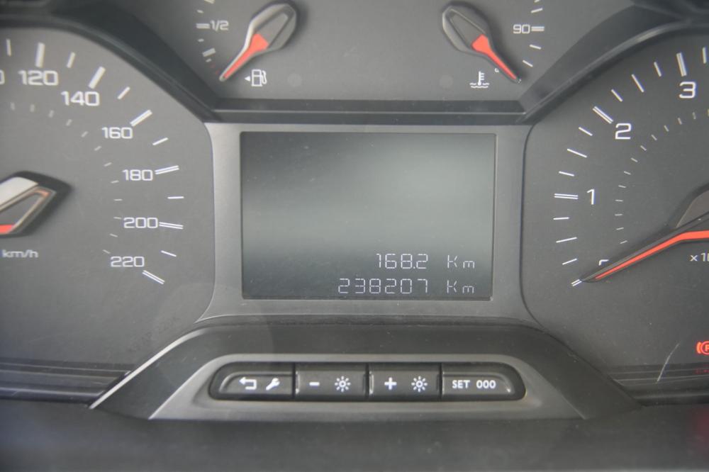 peugeot-partner-2021-diesel-1500cc