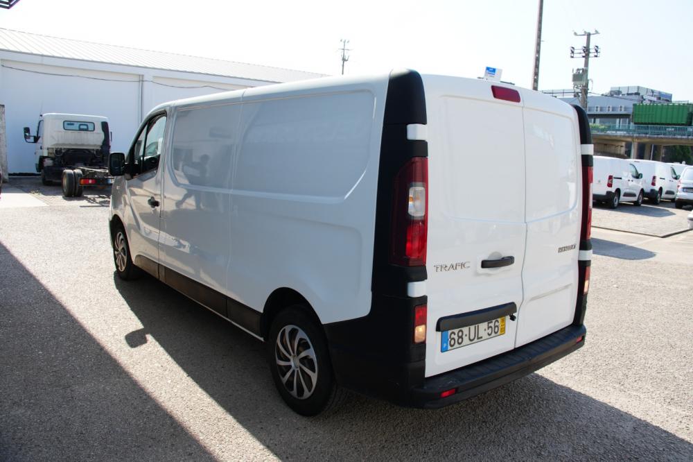 renault-trafic-2018-diesel-1600cc