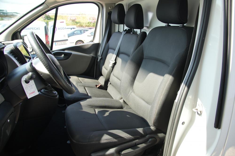 renault-trafic-2018-diesel-1600cc
