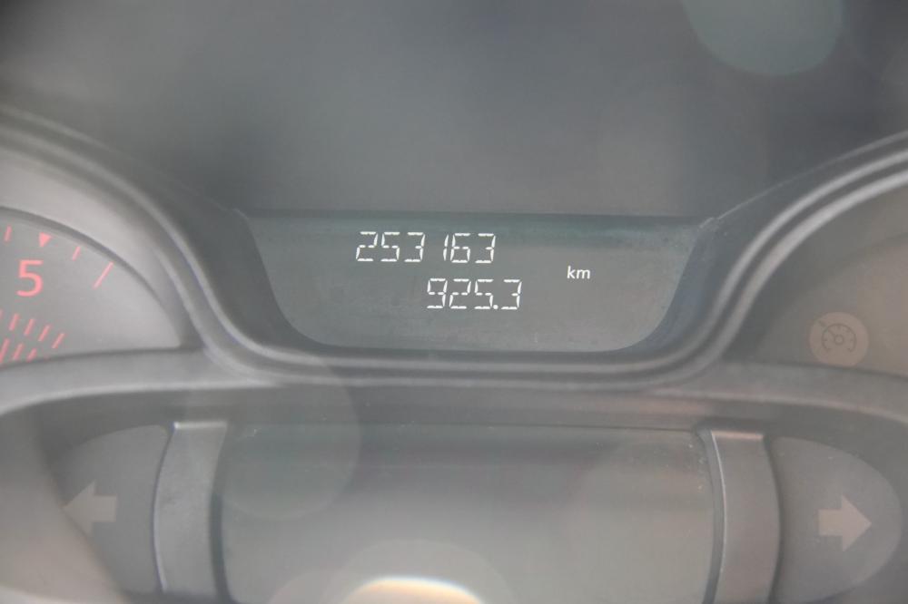 renault-trafic-2018-diesel-1600cc