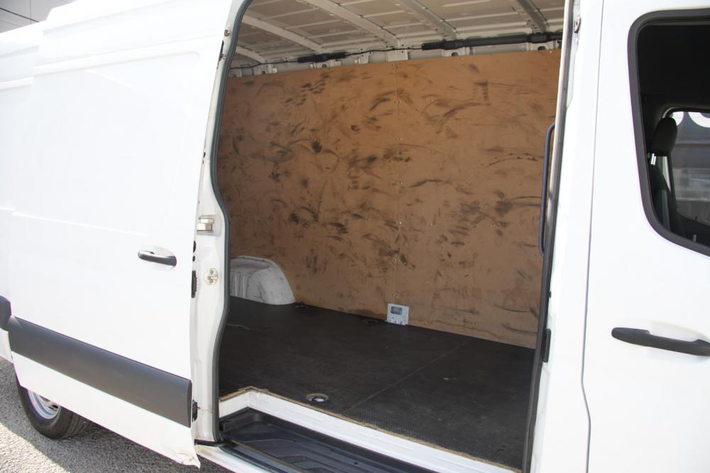 mercedes-benz-sprinter-2022-diesel-2000cc