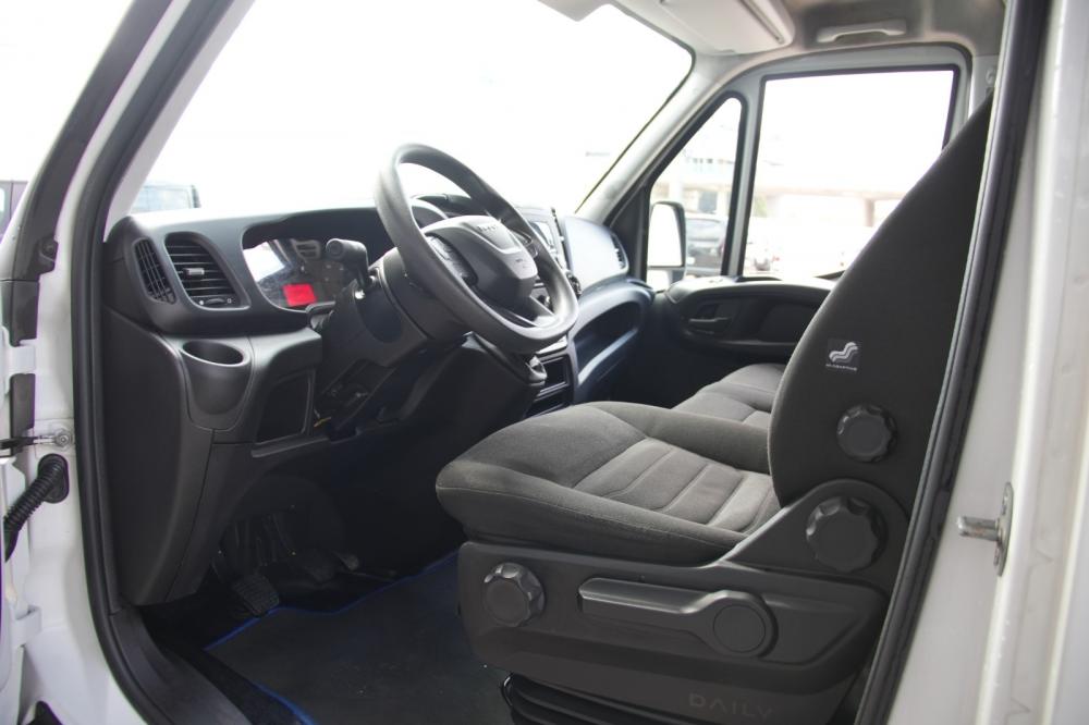 iveco-daily-2023-diesel-2300cc