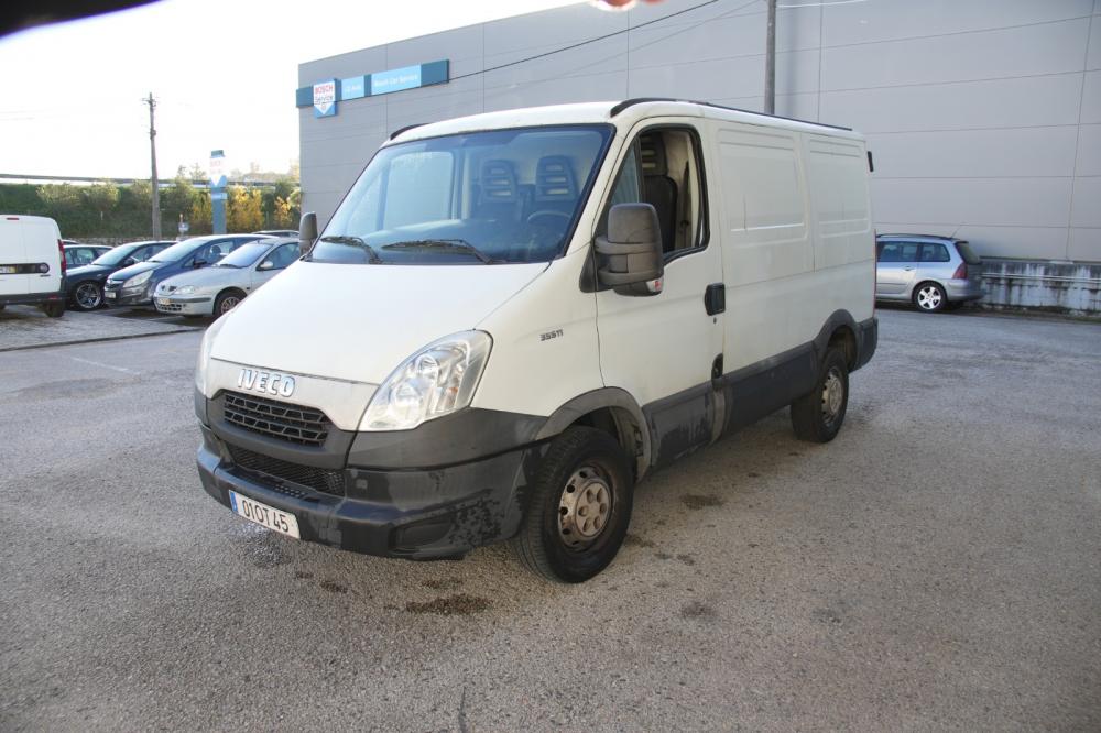 iveco-daily-2014-diesel-2300cc