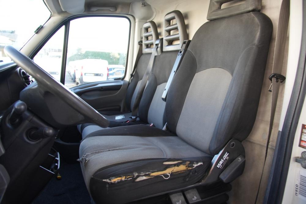 iveco-daily-2014-diesel-2300cc