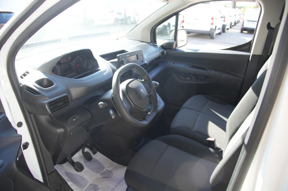 peugeot-partner-2022-diesel-1500cc