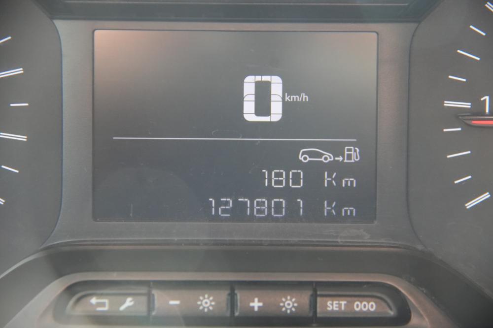 peugeot-partner-2022-diesel-1500cc
