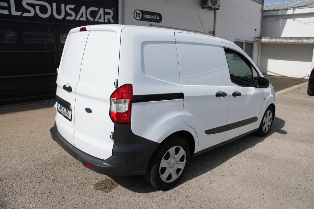 ford-transit-2020-diesel-1500cc