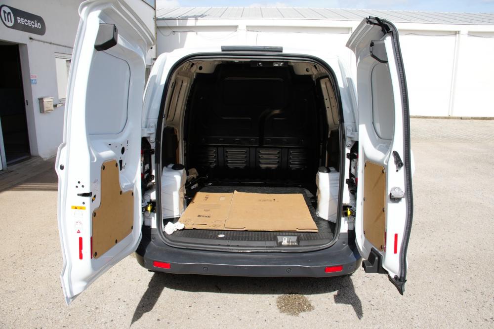 ford-transit-2020-diesel-1500cc