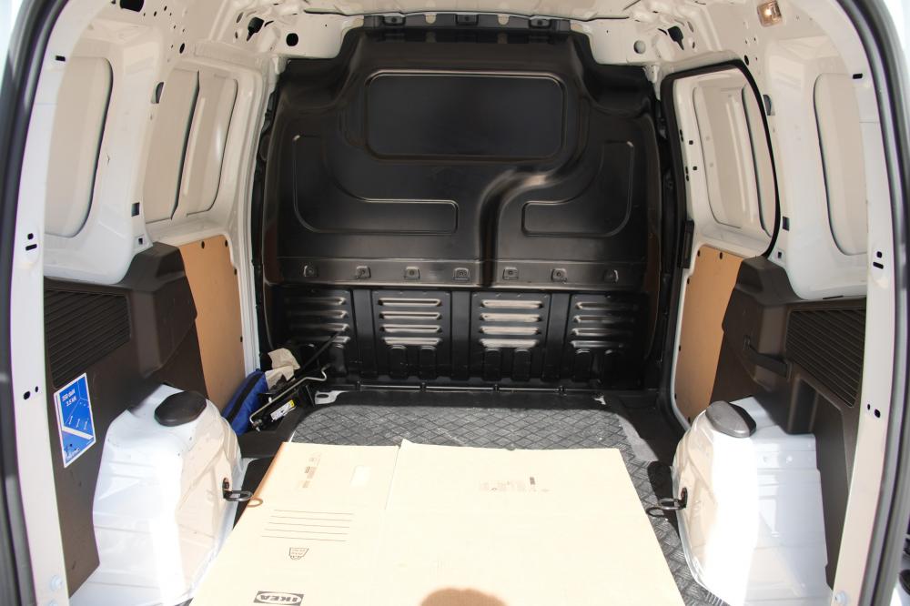 ford-transit-2020-diesel-1500cc