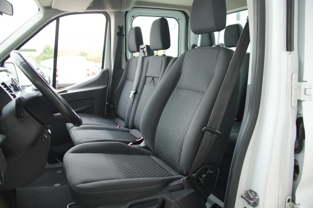 ford-transit-2022-diesel-2000cc